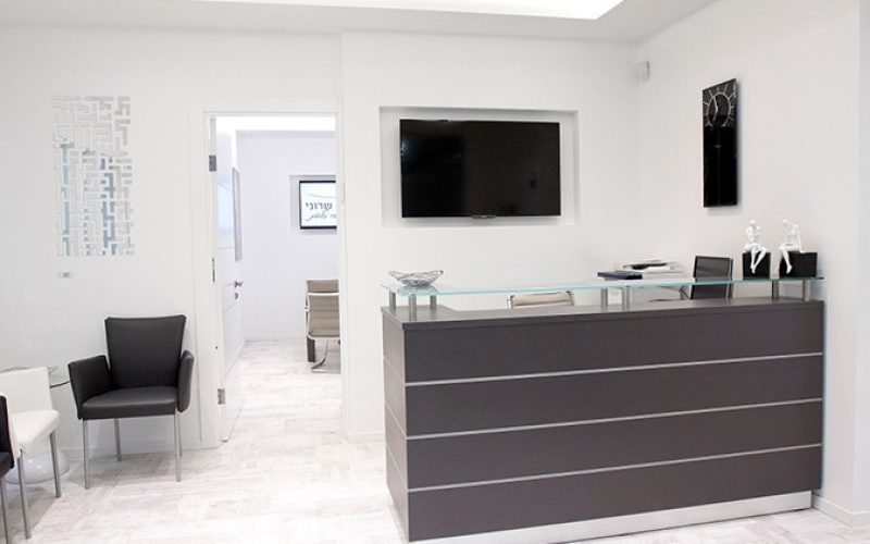 clinic3-cropped